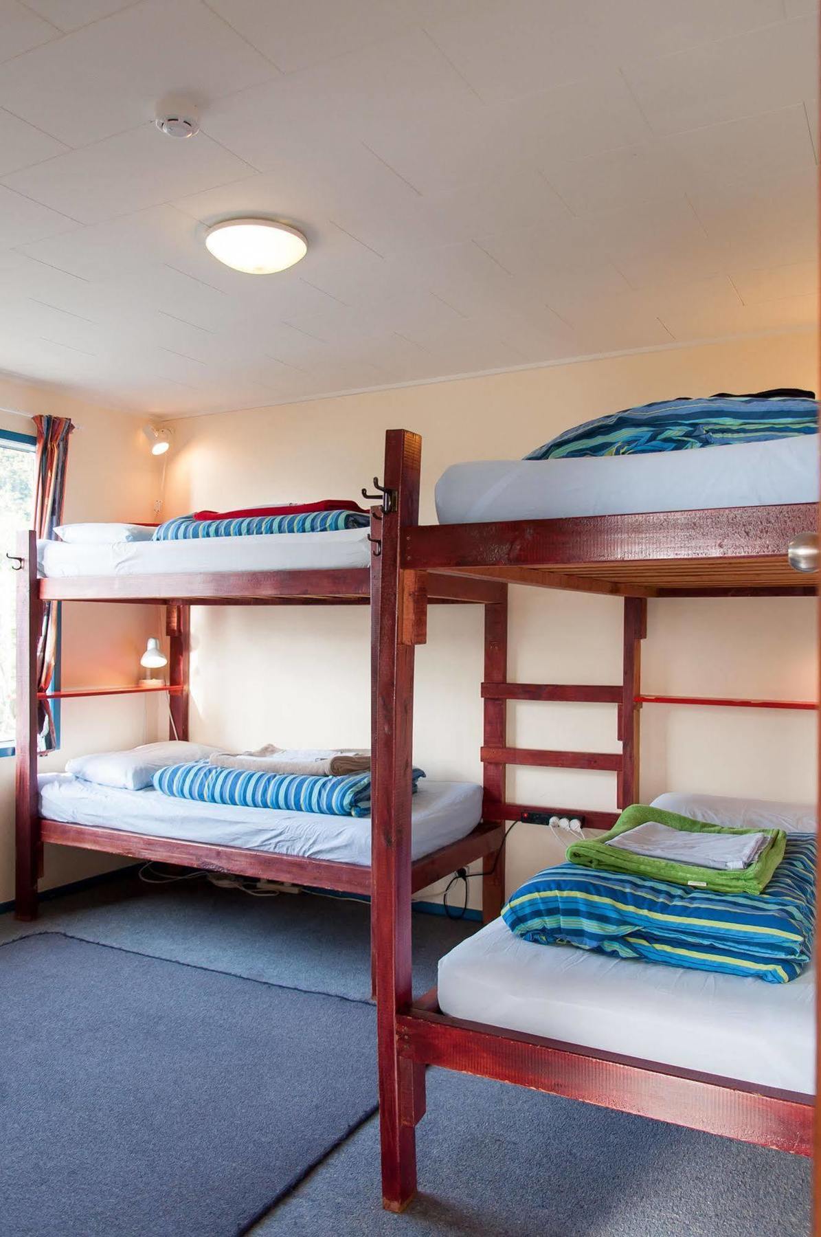 Punakaiki Beach Hostel ภายนอก รูปภาพ