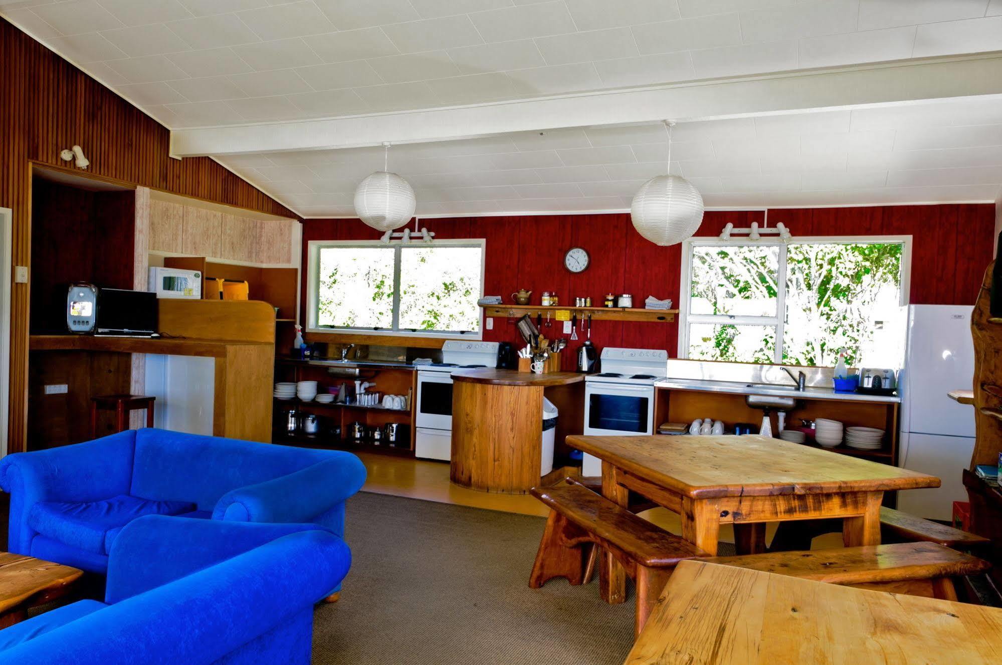 Punakaiki Beach Hostel ภายนอก รูปภาพ
