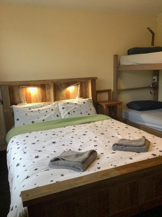 Punakaiki Beach Hostel ภายนอก รูปภาพ